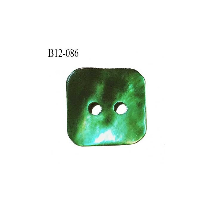 Bouton carré nacre 12 mm couleur vert largeur 12 mm 2 trous prix à la pièce
