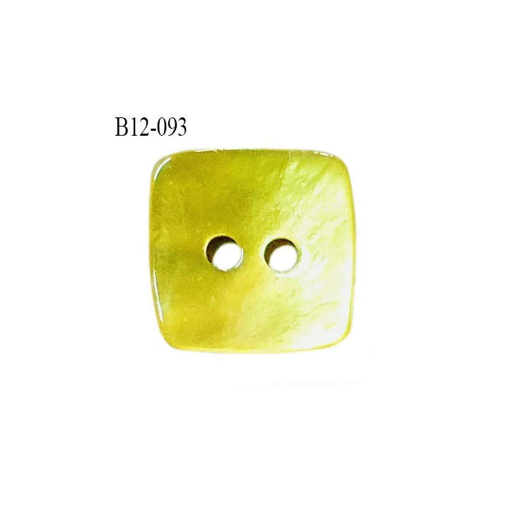 Bouton carré nacre 12 mm couleur anis largeur 12 mm 2 trous prix à la pièce