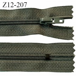 Fermeture zip 12 cm non séparable couleur vert kaki largeur 2.5 cm zip nylon longueur 12 cm largeur 4 mm prix à la pièce