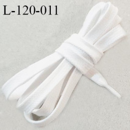 Lacet plat  120 cm couleur blanc largeur 9 mm  longueur 120 cm embout gainé prix pour une paire