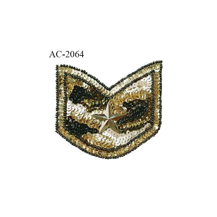 Décor ornement motif sequins brodés à coudre largeur 8 cm hauteur 8 cm prix à la pièce