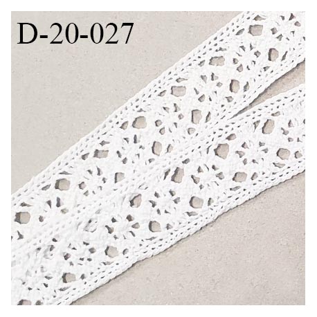 Dentelle crochet 20 mm couleur blanc largeur 20 mm prix au mètre