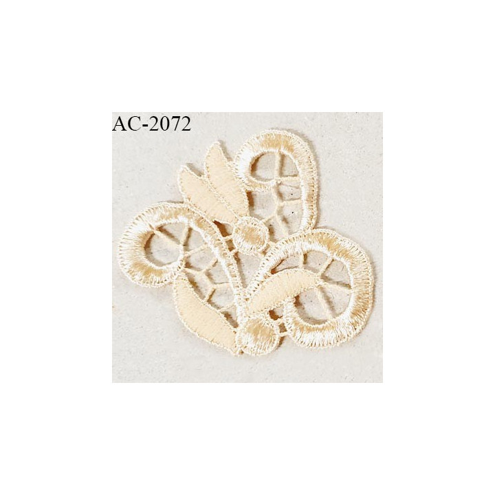 Guipure décor ornement spécial lingerie haut de gamme motif à coudre couleur caramel doré largeur 5 cm très joli prix à la pièce