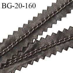 Galon chaînette 4 mm couleur chrome sur simili cuir noir largeur de la bande 20 mm prix au mètre