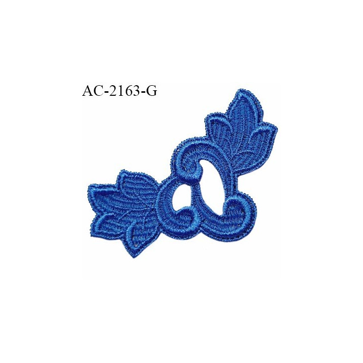 Guipure décor ornement spécial lingerie haut de gamme motif à coudre couleur bleu royal