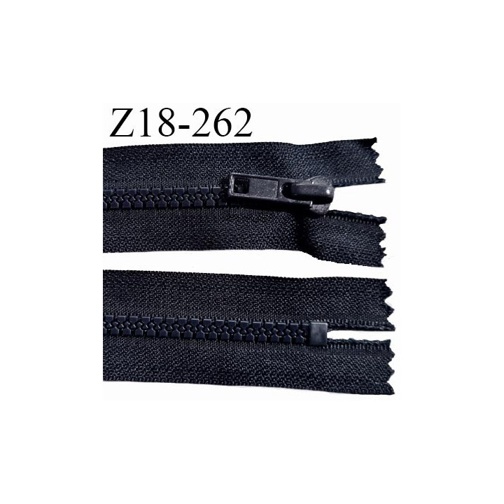 Fermeture zip moulée 18 cm non séparable couleur bleu marine tirant vers le noir longueur 18 cm largeur 3 cm prix à l'unité