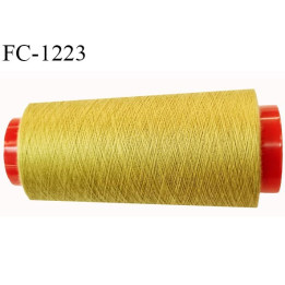 Cone 5000 m fil polyester fil n°80 couleur caca d'oie longueur du cone 5000 mètres bobiné en France certifié oeko tex