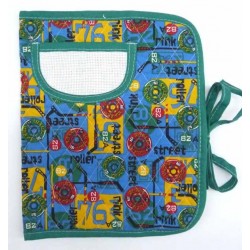 carnet de santé à broder biais vert