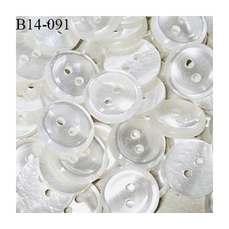 Bouton 14 mm en pvc couleur naturel brillant effet nacré fabriqué en France 2 trous diamètre 14 mm prix à la pièce