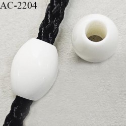 Perle en pvc couleur naturel hauteur 12 mm largeur 10 mm passage pour cordon de 4 mm prix à l'unité