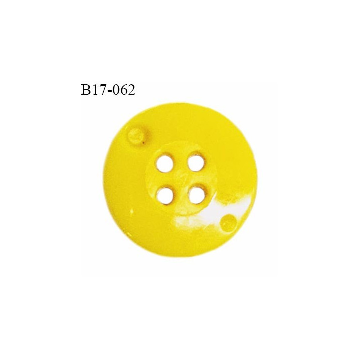 Bouton 17 mm en pvc avec 4 trous couleur jaune orangé diamètre 17 mm épaisseur 3 mm prix à la pièce