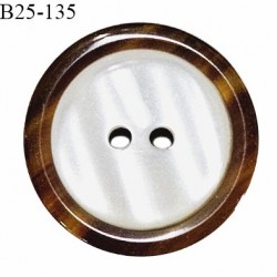 Bouton 25 mm couleur naturel nacré et marron fabriqué en France 2 trous diamètre 25 mm épaisseur 6 mm prix à la pièce