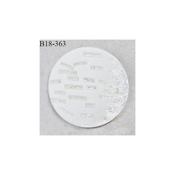 Bouton 18 mm pvc couleur naturel et pailleté diamètre 18 mm épaisseur 3 mm prix à l'unité