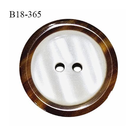 Bouton 18 mm couleur naturel nacré et marron fabriqué en France 2 trous diamètre 18 mm épaisseur 3 mm prix au mètre