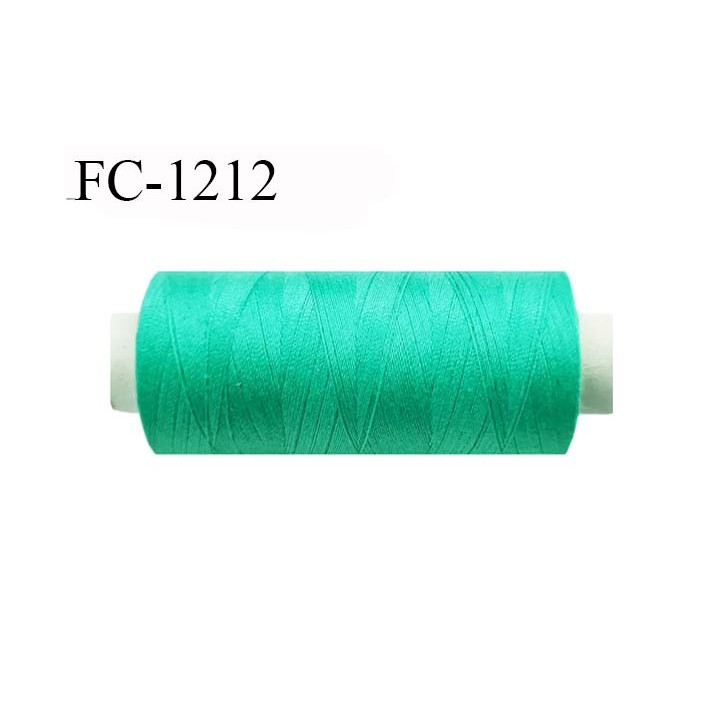 Cone 500 m fil polyester fil n°80 couleur vert longueur du cone 500 mètres bobiné en France certifié oeko tex
