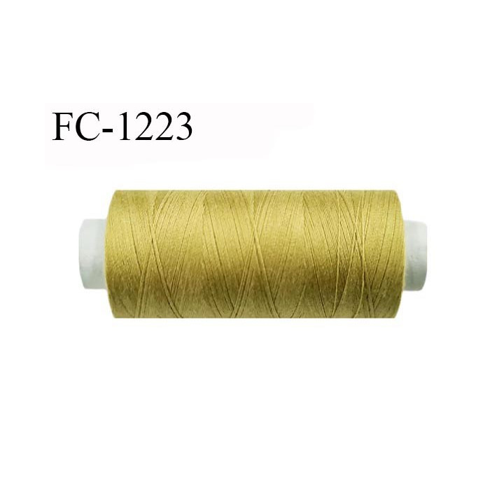 Cone 500 m fil polyester fil n°80 couleur caca d'oie longueur du cone 500 mètres bobiné en France certifié oeko tex