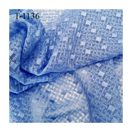 Tissu brodé couleur bleu haut gamme largeur 110 cm prix pour 10 cm de long et 110 cm de largeur fabriqué pour marque de lingerie