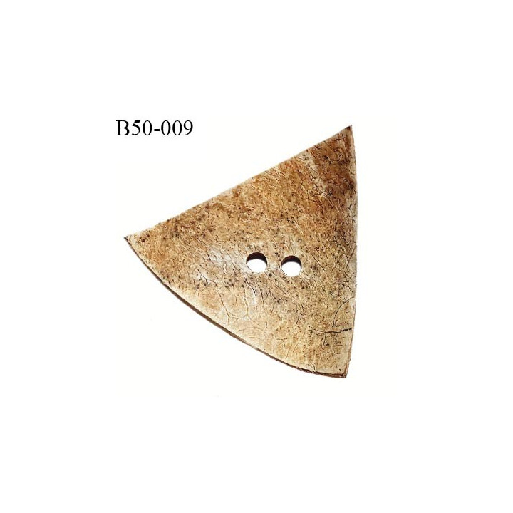 Bouton 50 mm en bois de coco naturel en forme de triangle largeur 50 mm 2 trous prix à la pièce
