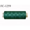 Bobine de fil 500 m mousse polyester n° 110 polyester couleur vert longueur 500 mètres bobiné en France