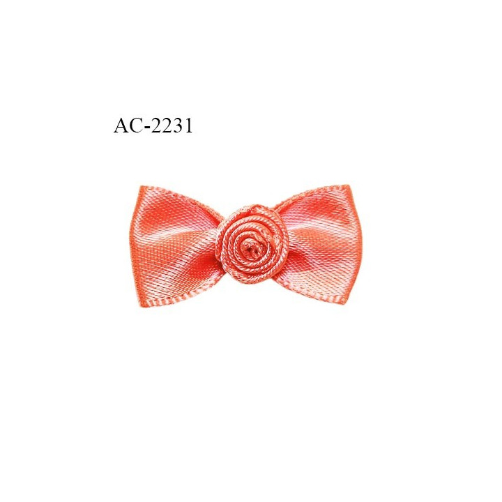 Noeud lingerie satin haut de gamme couleur corail largeur 30 mm hauteur 15 mm prix à l'unité