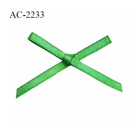 Noeud lingerie satin haut de gamme couleur vert largeur 30 mm hauteur 25 mm prix à l'unité