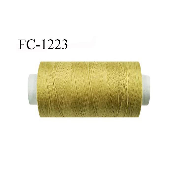 Bobine 1000 m fil polyester fil n°80 couleur caca d'oie longueur du cone 1000 mètres bobiné en France certifié oeko tex
