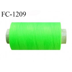 Bobine 1000 m fil polyester fil n°80 couleur vert fluo longueur du cone 1000 mètres bobiné en France certifié oeko tex