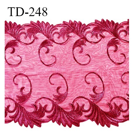 Dentelle 24 cm brodée sur tulle non extensible couleur rose indien haut de gamme largeur 24 cm prix pour 1 m