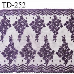 Dentelle broderie 20 cm très haut de gamme non extensible largeur 20 cm couleur violet très belle prix pour un mètre