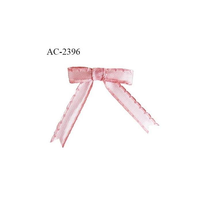 Noeud lingerie haut de gamme couleur rose largeur 32 mm hauteur 40 mm prix à l'unité