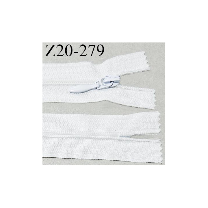Fermeture zip 20 cm non séparable couleur naturel glissière nylon largeur 4 mm longueur 20 cm largeur 27 mm prix à l'unité
