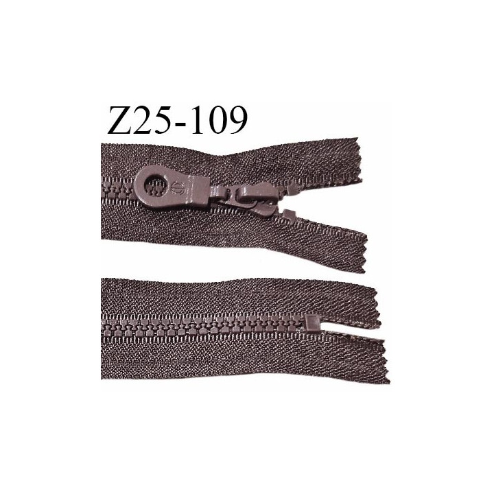 Fermeture zip moulée 25 cm non séparable couleur marron largeur 3.2 cm zip nylon 25 cm largeur 6 mm prix au mètre