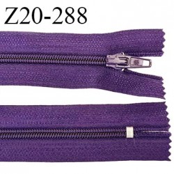 Fermeture zip 20 cm non séparable couleur violet aubergine glissière nylon largeur 5 mm longueur 20 cm