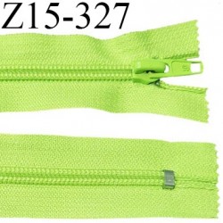 Fermeture zip 15 cm couleur vert fluo non séparable largeur 2.7 cm glissière nylon largeur 4.5 mm longueur 15 cm prix à l'unité
