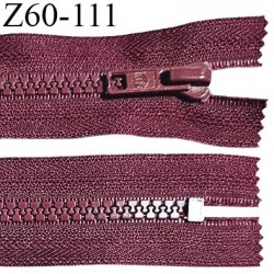 Fermeture zip moulée 60 cm couleur bordeaux prune longueur 60 cm largeur 3.2 cm zip moulée largeur 6 mm