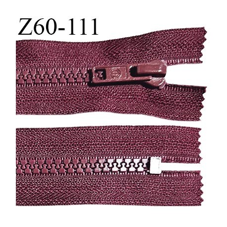 Fermeture zip moulée 60 cm couleur bordeaux prune longueur 60 cm largeur 3.2 cm zip moulée largeur 6 mm