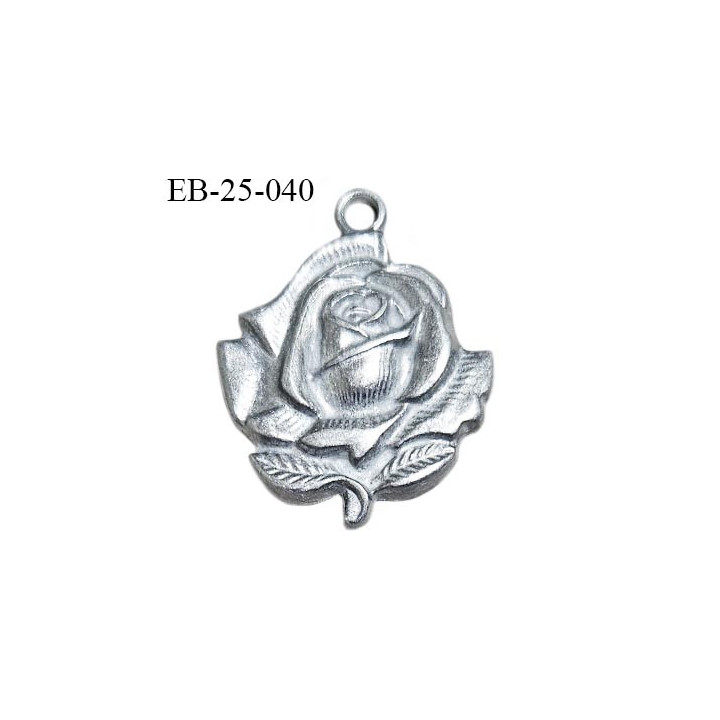 Pendentif en métal couleur argent motif rose largeur 25 mm hauteur 28 mm prix à l'unité