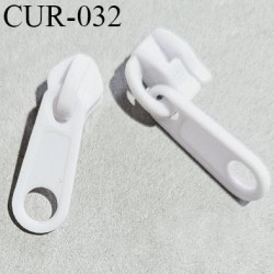 Curseur en pvc 4 mm couleur blanc pour glissière de 4 mm prix à la pièce