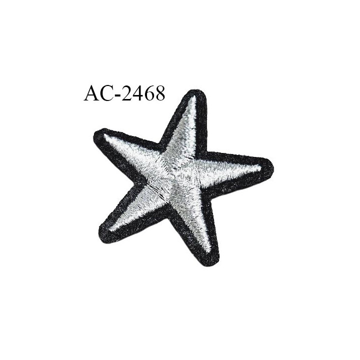 Décor ornement écusson étoile en feutrine noire et fil argenté largeur 3.5 cm à coudre prix à l'unité