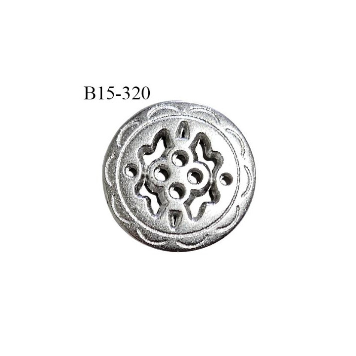 Bouton 15 mm en métal couleur argent avec motifs 4 trous diamètre 15 mm épaisseur 2 mm prix à l'unité