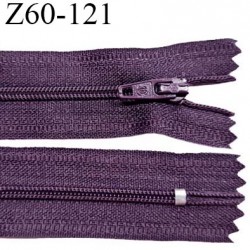 Fermeture zip 60 cm couleur prune longueur 60 cm largeur 2.5 cm zip nylon largeur 4 mm prix à l'unité