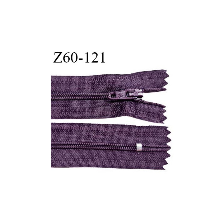 Fermeture zip 60 cm couleur prune longueur 60 cm largeur 2.5 cm zip moulée largeur 4 mm prix à l'unité