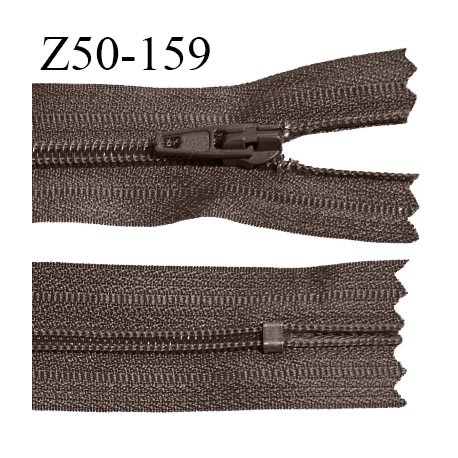 Fermeture 50 cm couleur marron non séparable longueur 50 cm largeur 2.5 cm largeur du zip 4 mm prix à l'unité