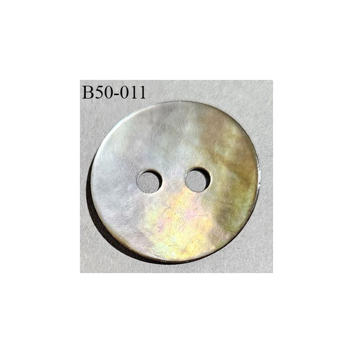 Bouton nacre 50 mm haut de gamme 2 trous largeur 50 mm épaisseur 3.5 mm prix à la pièce