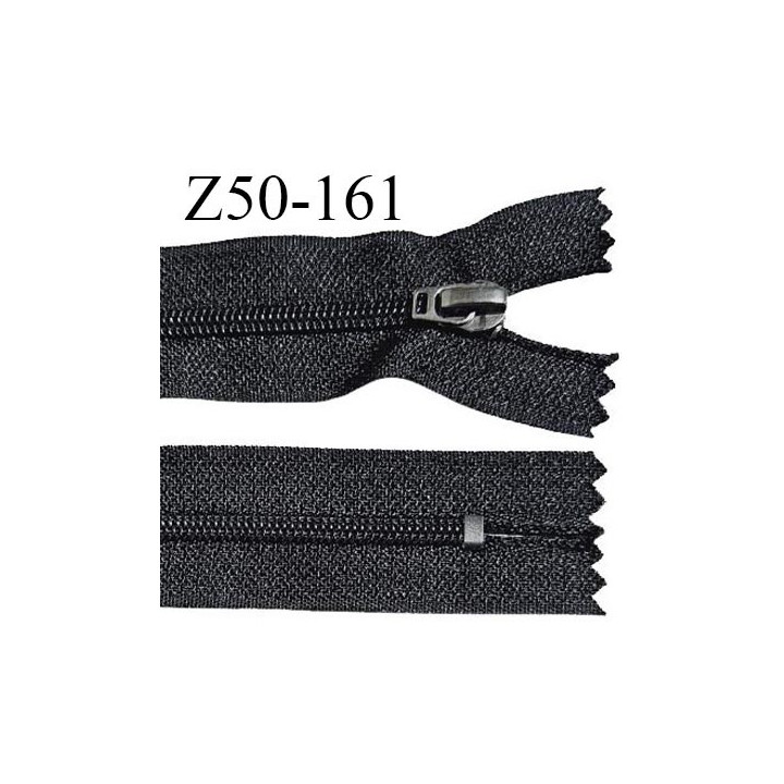 Fermeture 50 cm couleur noir non séparable curseur métal longueur 50 cm largeur 3.2 cm largeur du zip 7 mm prix à l'unité