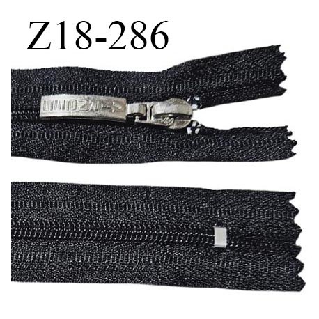 Fermeture zip 18 cm couleur noir non séparable curseur métal avec inscription AIRNESS longueur 18 cm largeur 2.7 cm