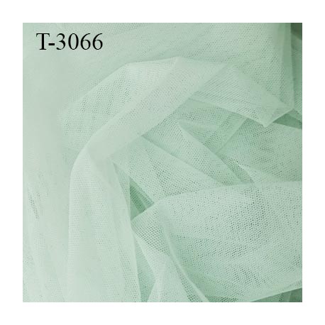 Marquisette tulle spécial lingerie haut de gamme 100% polyamide couleur vert d'eau largeur 150 cm prix pour 10 cm