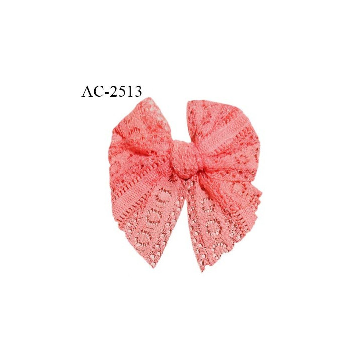 Noeud lingerie 50 mm haut de gamme en dentelle couleur corail largeur 50 mm hauteur 60 mm prix à l'unité