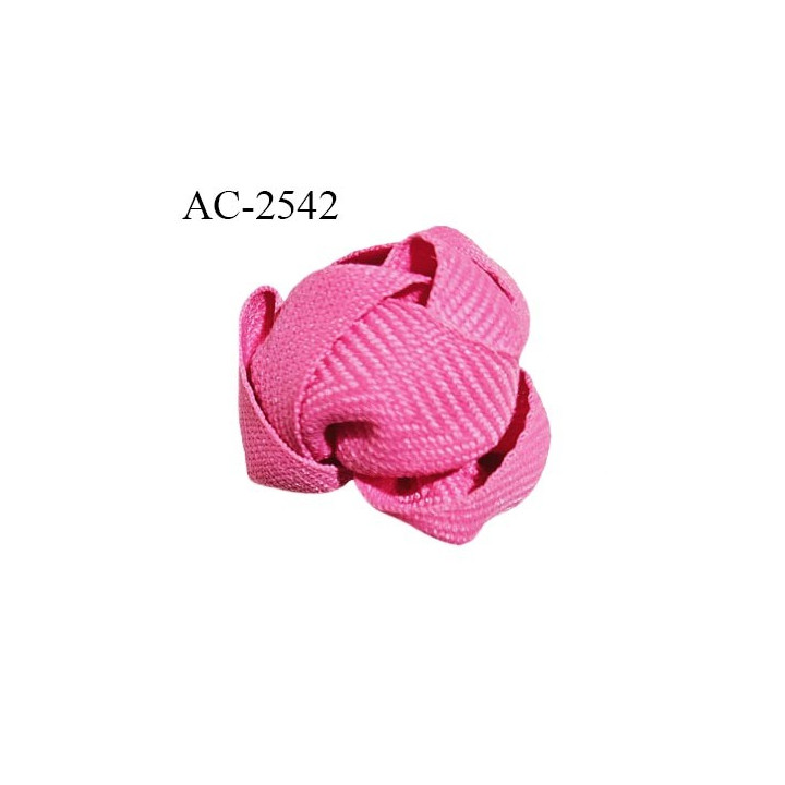 Décor lingerie et autres 30 mm haut de gamme fleur en ruban sergé couleur rose diamètre 30 mm prix à l'unité