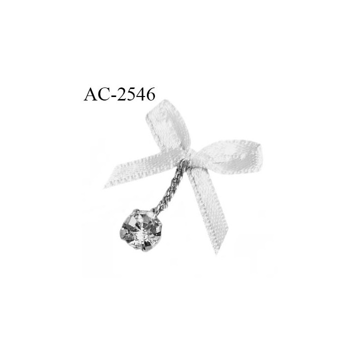 Noeud lingerie 20 mm haut de gamme en satin couleur gris avec pendentif argent et un strass effet diamant largeur 20 mm
